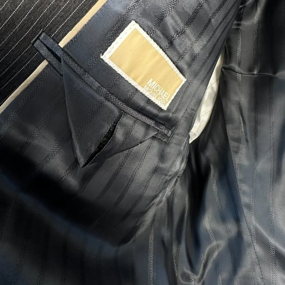 Michael Kors Men's 100% Wool 2 Button Pinstripe Blazer, Size 44R, Gray,‎ NWOT